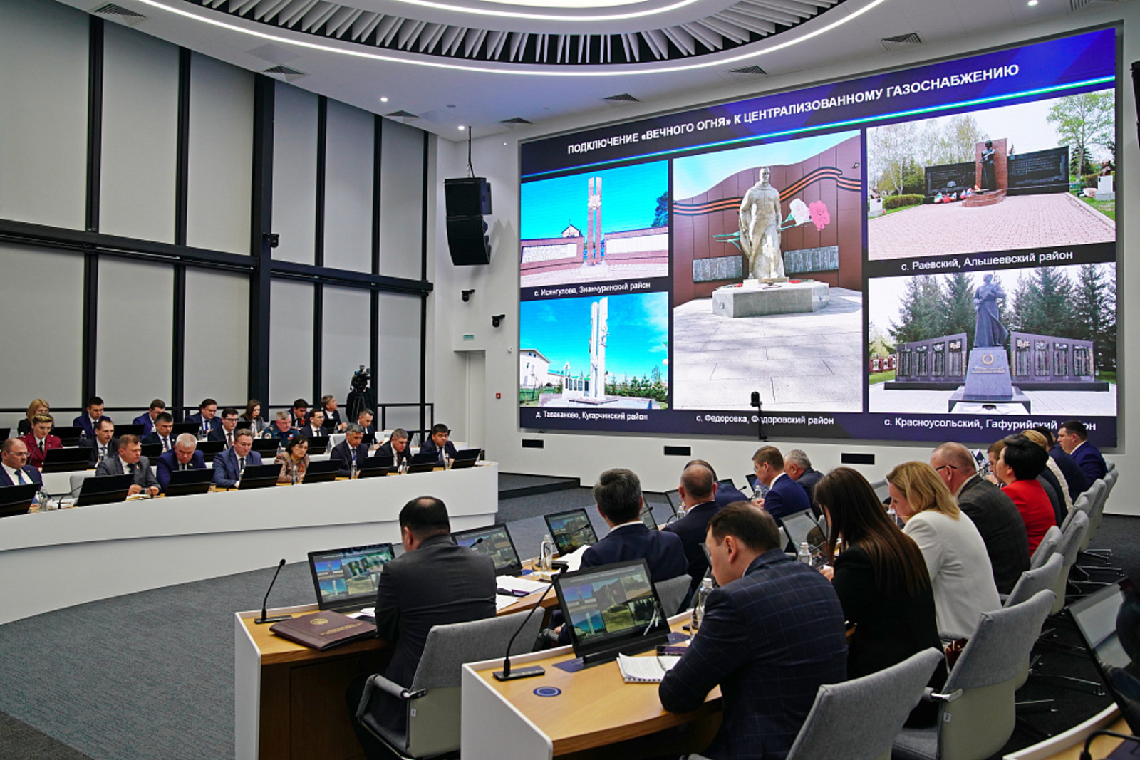 В Башкортостане ко Дню Победы привели в порядок памятники, обелиски и мемориалы