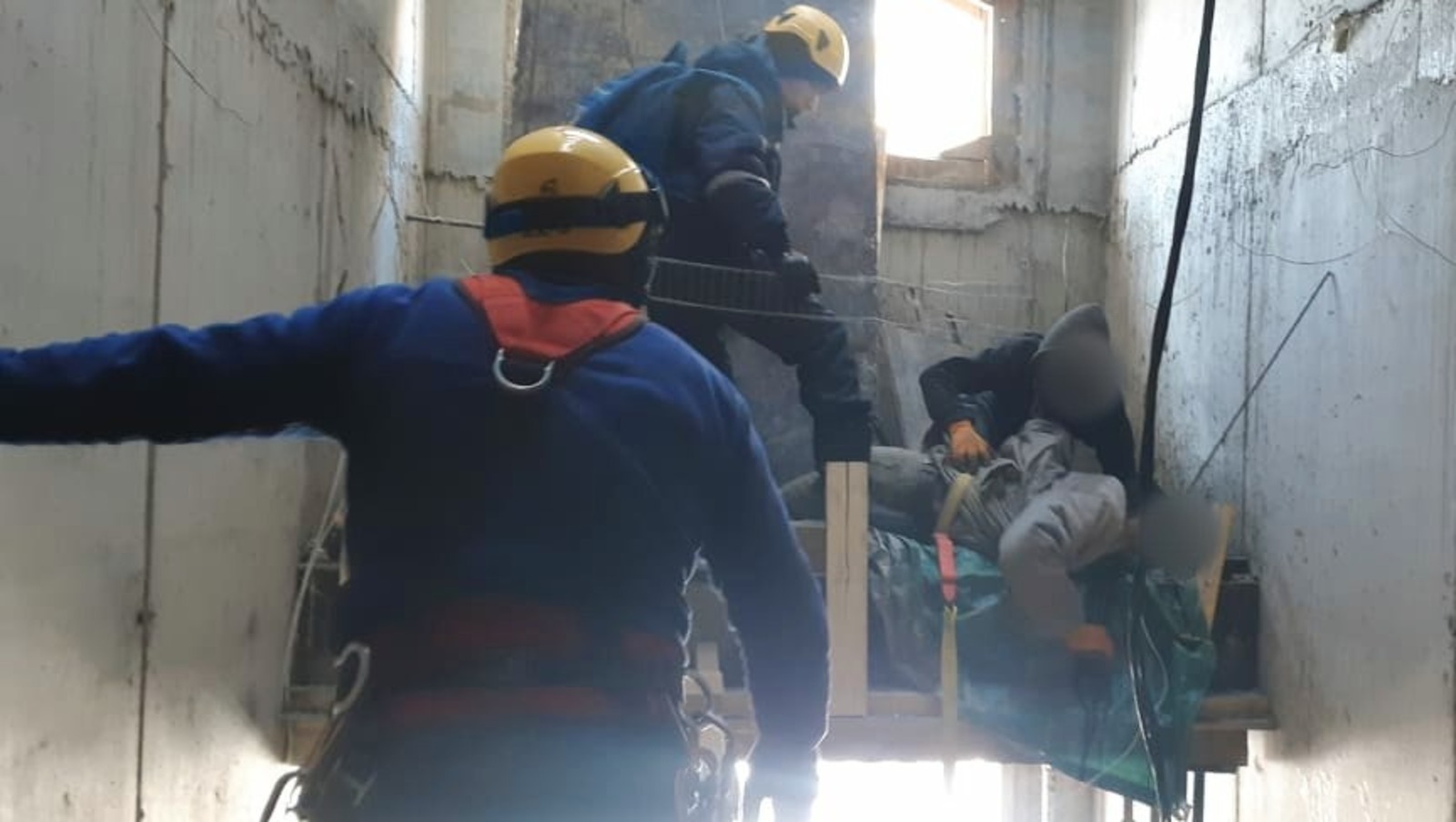 В Башкортостане на стройке работник упал с 9 этажа