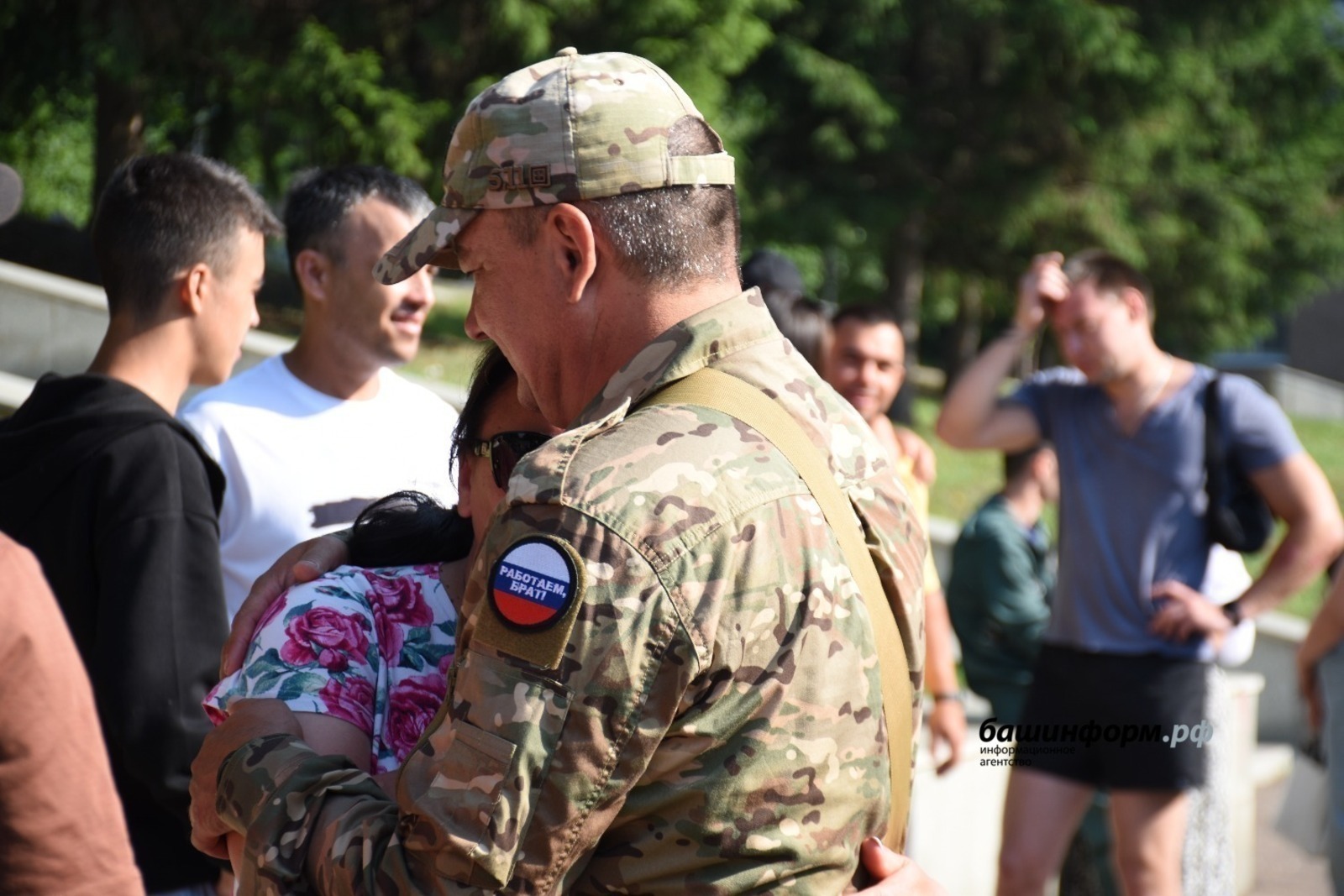 МХО-ла ҡатнашыусыларға һәм уларҙың ғаиләләренә ярҙам күрһәтеү эше дауам итә