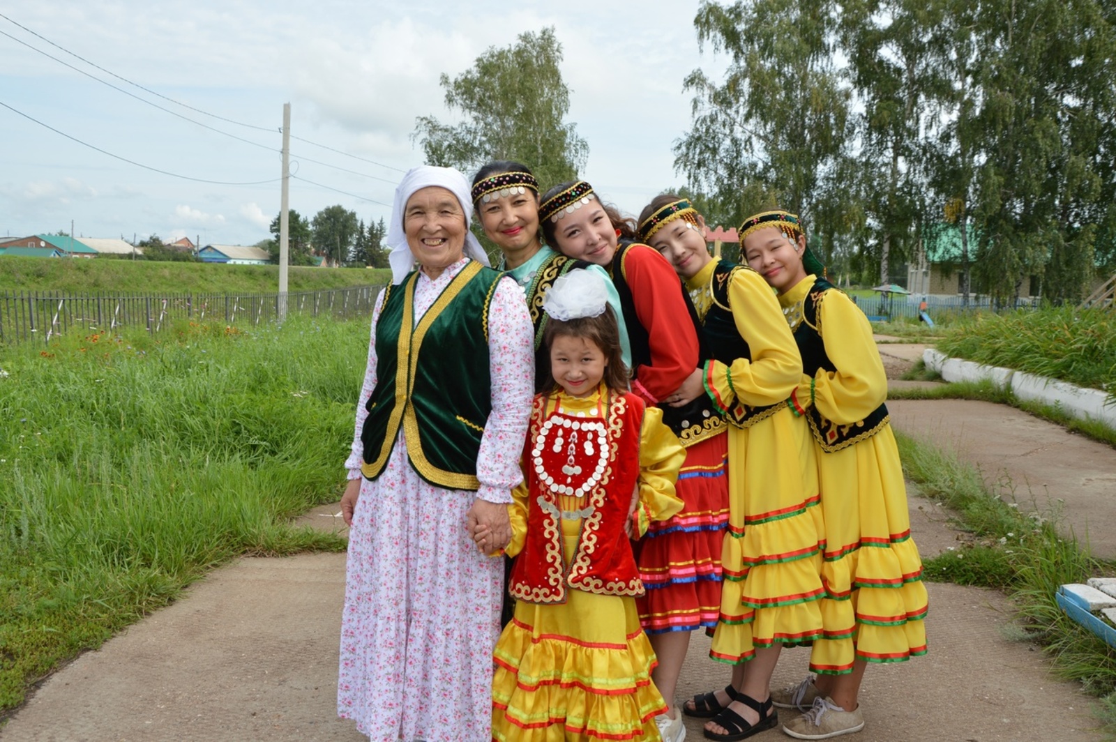 Радий Хабиров рассказал, что в Башкирии положено семьям с детьми