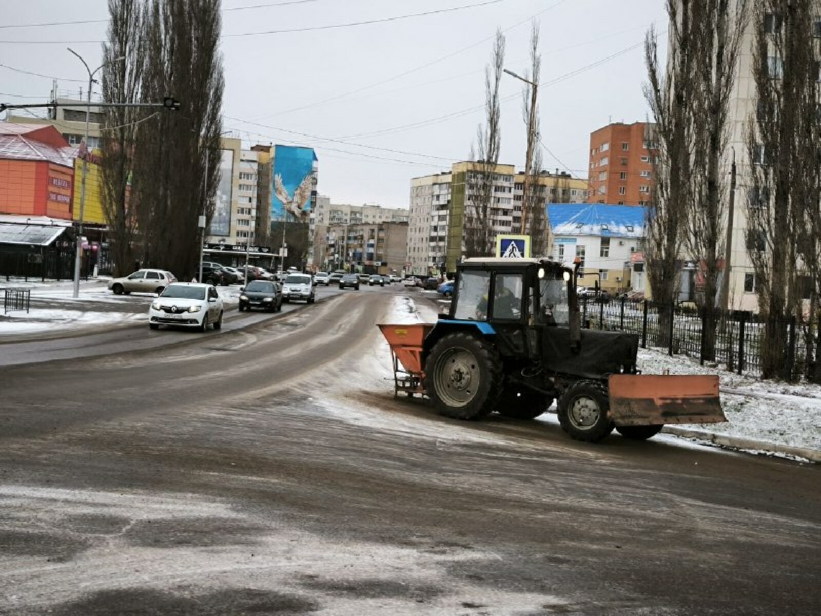 Зимой водителям приходится особенно сложно