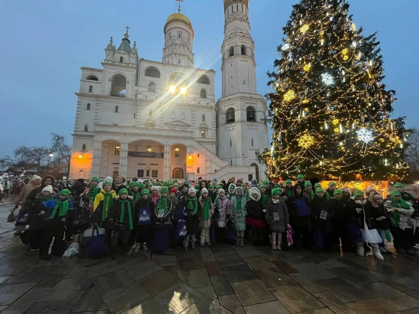 Мәләүездән ике ҡыҙ Кремль шыршыһында булды