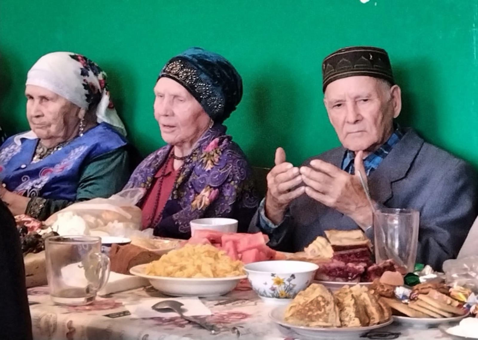 Рамаҙан айында ураҙа тотоу ваҡыты һәм саҙаҡа күләме билдәләнде