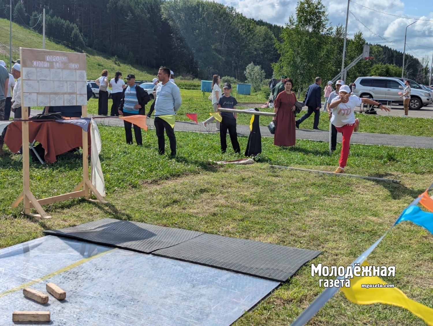 В Мишкино проходит патриотический фестиваль «Сила земли»