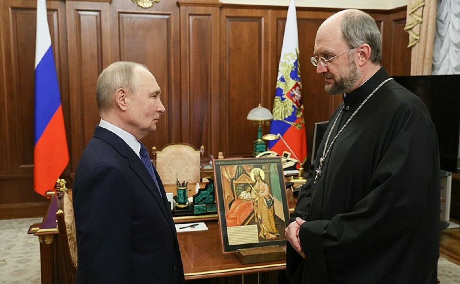 13 февраля Владимир Путин провёл встречу с руководителем фонда «Круг добра»