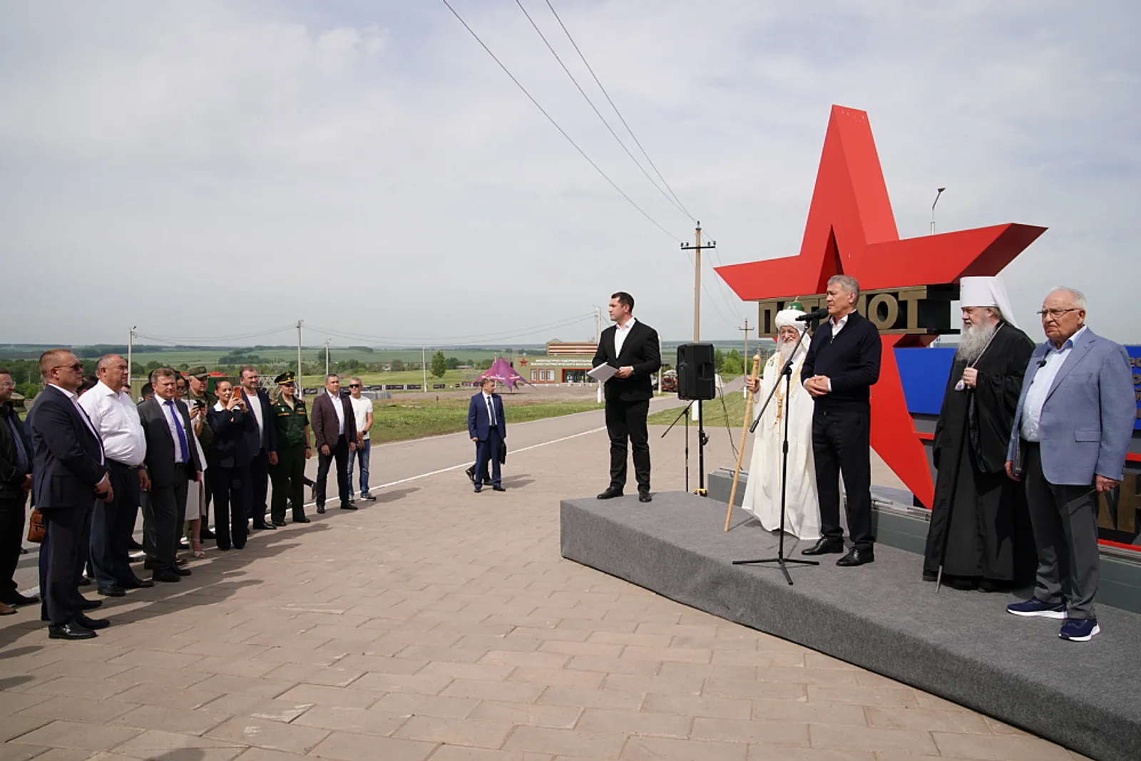 «Патриот» паркы биләмәһендә рухи-ағартыу үҙәге төҙөү эшенә старт бирелде