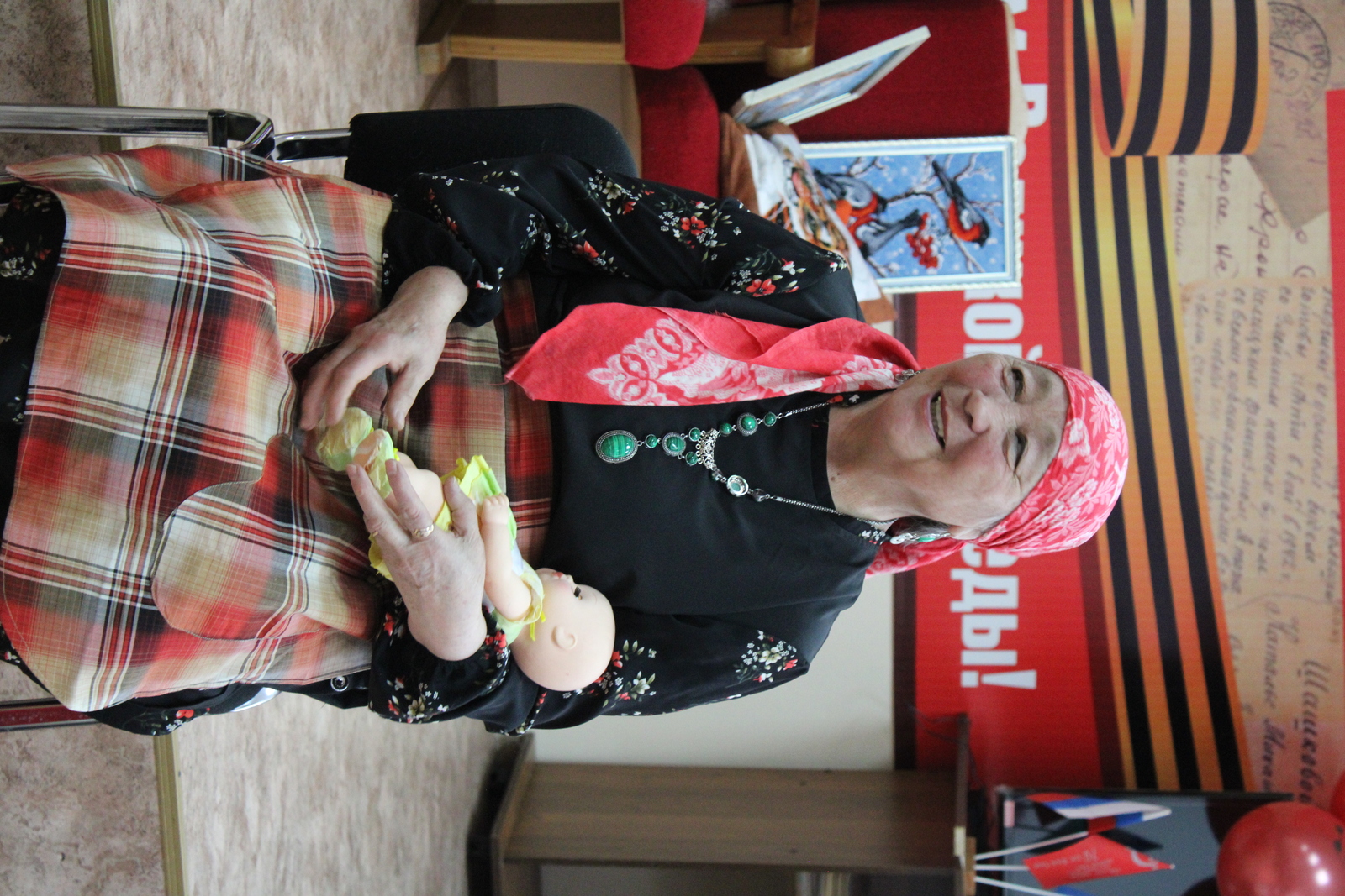 Эштә яулыҡһыҙ йөрөү